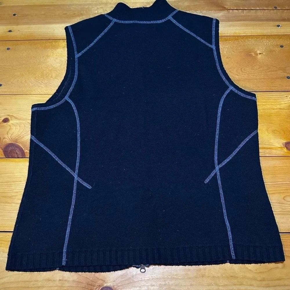 Eddie Bauer‎ Cotton and Wool Blend vest